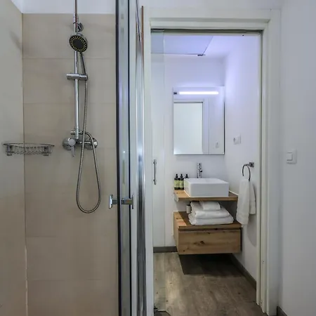 Puerta Del Sol Apartamento Economico Madri Exterior foto