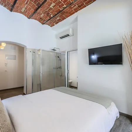 Puerta Del Sol Apartamento Economico Madri Exterior foto
